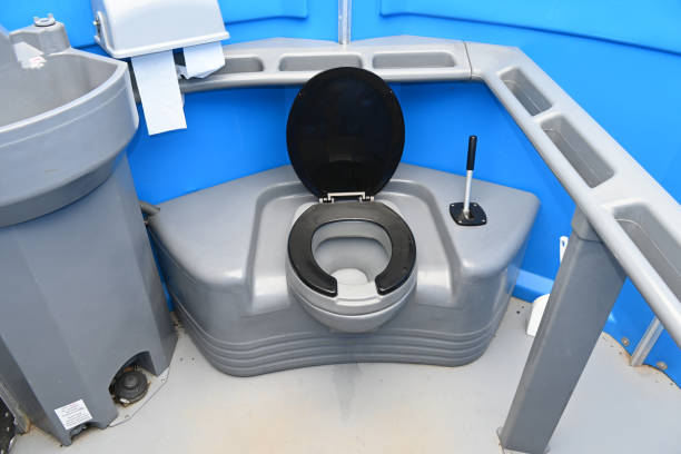 Best Temporary restroom rental  in Davis Junction, IL