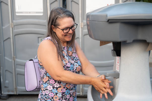 Best Luxury portable toilet rental  in Davis Junction, IL